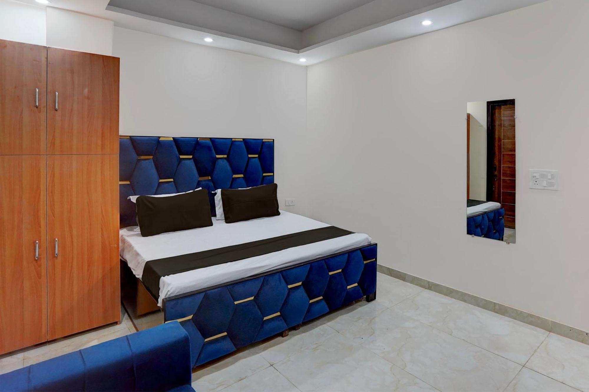 Hotel O R.N Residency Hotel กาเซียบัด ภายนอก รูปภาพ