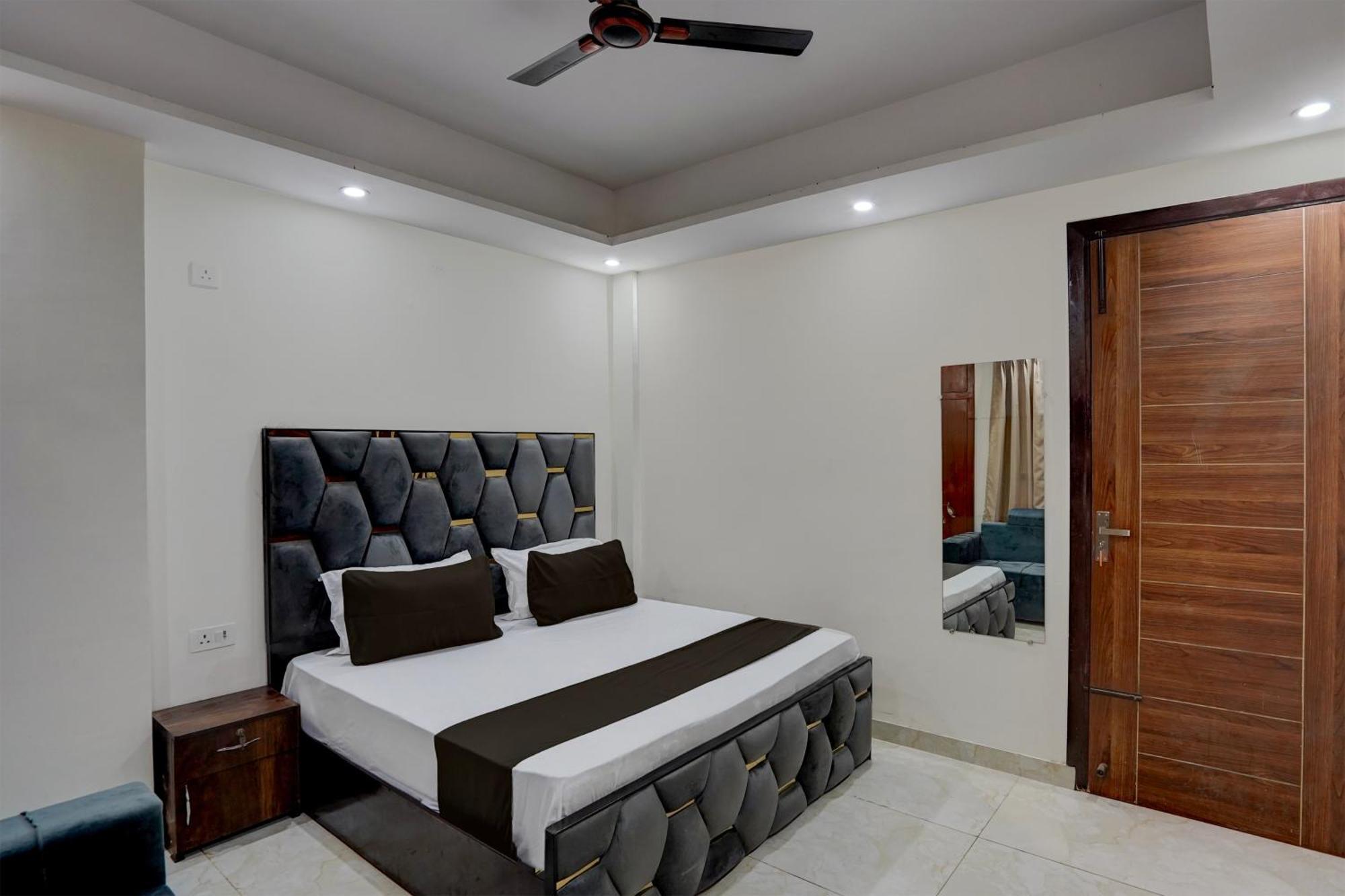 Hotel O R.N Residency Hotel กาเซียบัด ภายนอก รูปภาพ