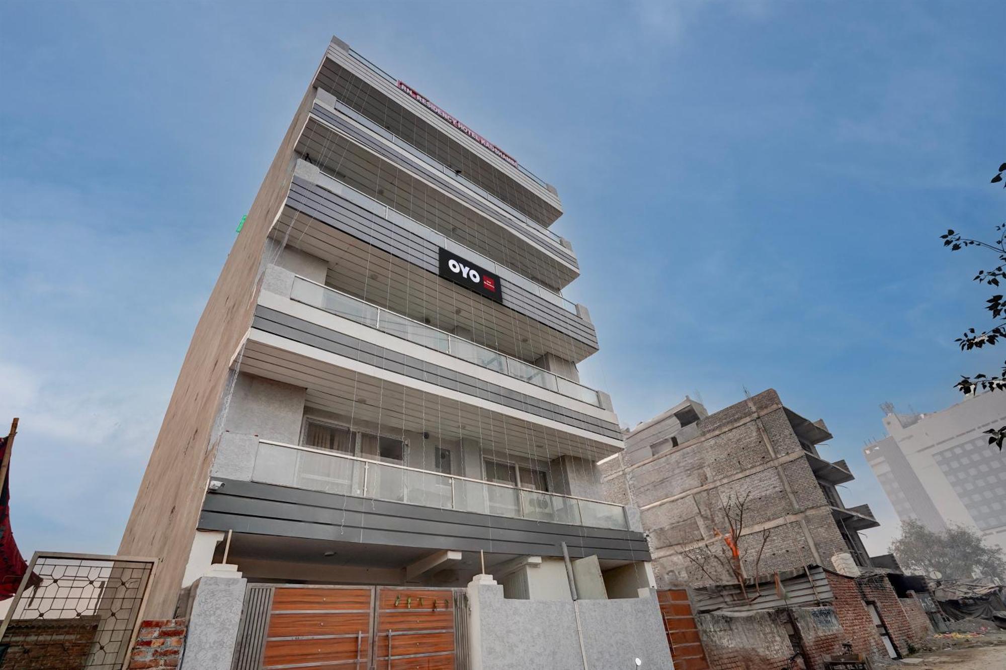 Hotel O R.N Residency Hotel กาเซียบัด ภายนอก รูปภาพ