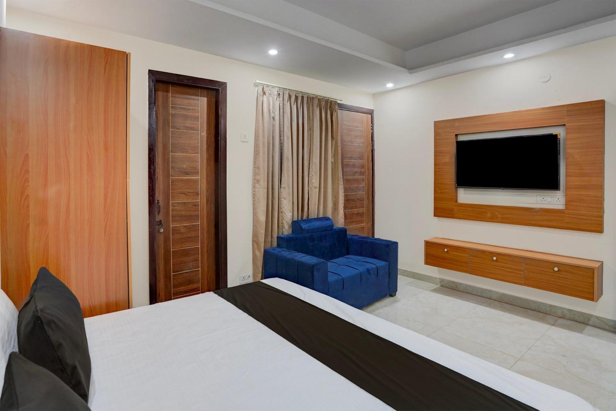 Hotel O R.N Residency Hotel กาเซียบัด ภายนอก รูปภาพ